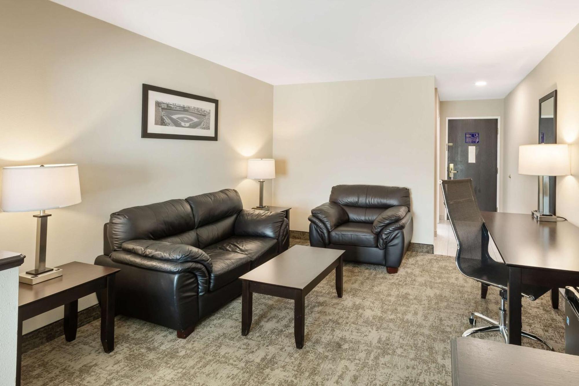 Best Western Inn & Suites - Midway Airport Burbank Eksteriør billede