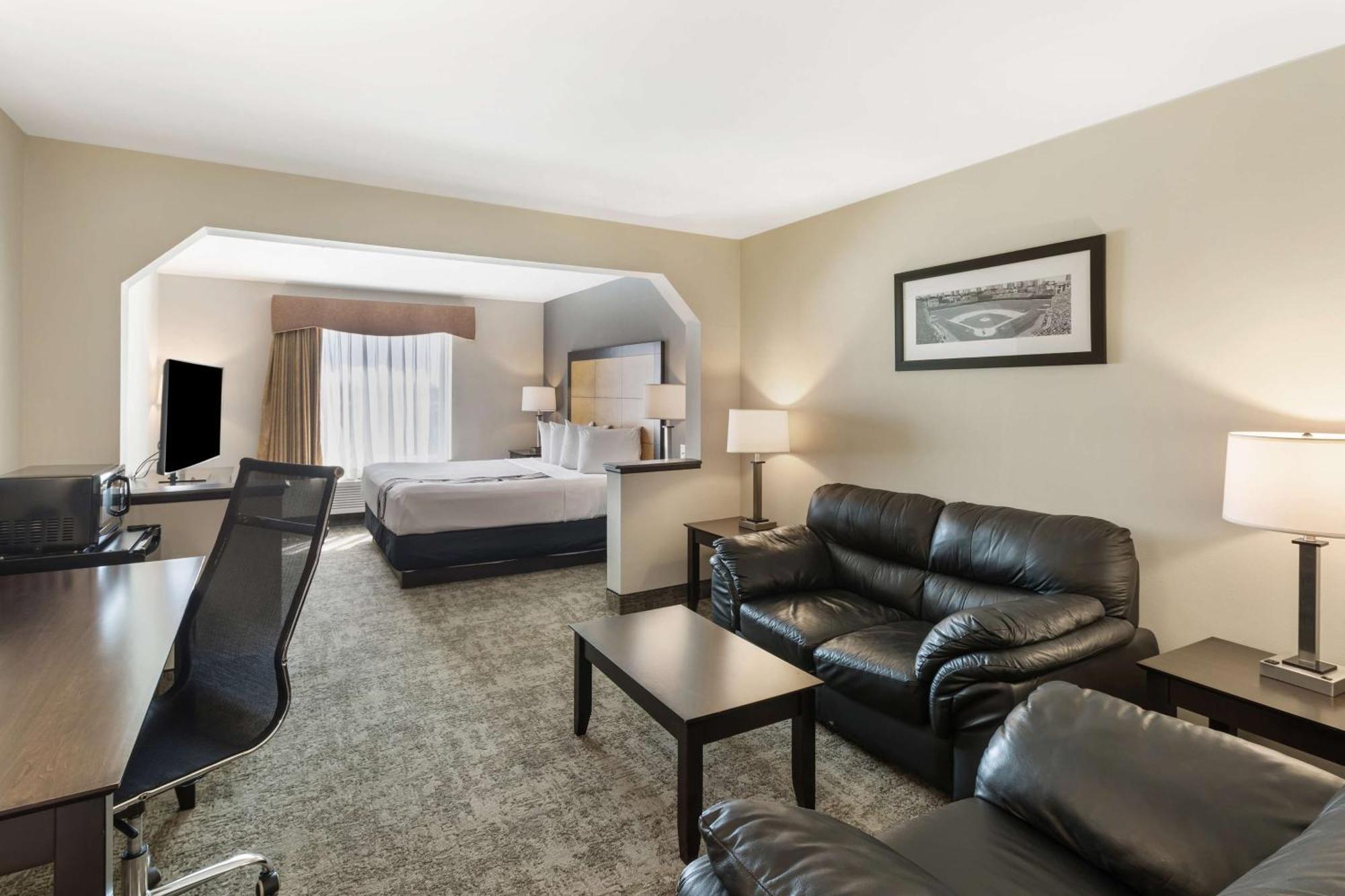 Best Western Inn & Suites - Midway Airport Burbank Eksteriør billede